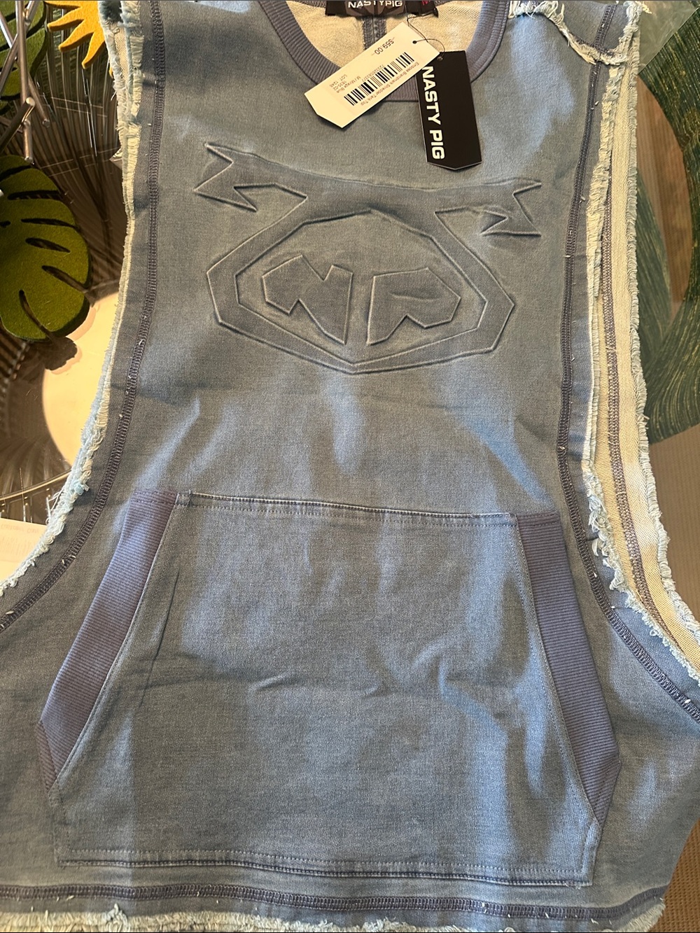 NWT Nasty Pig Emboss Brandmark Shredder tank